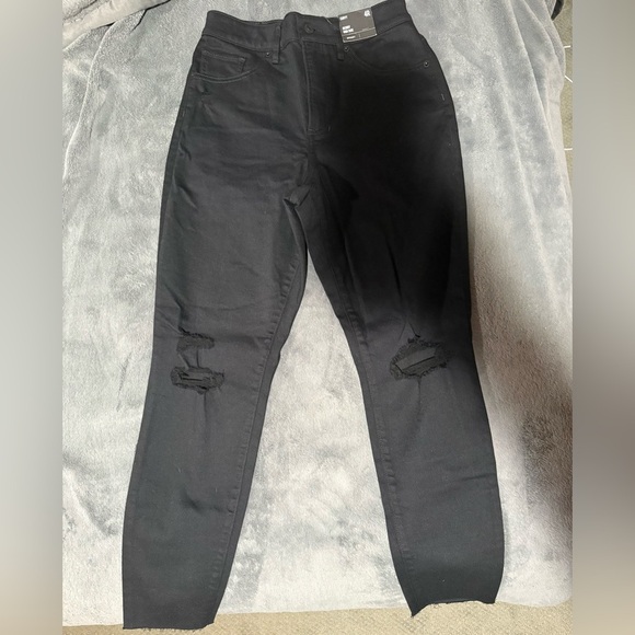[Express] NWT High Waisted Curvy
Skinny Jeans - Picture 7 of 9